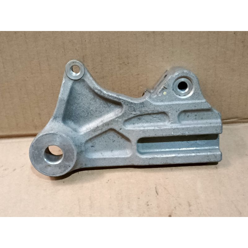 Breket Bracket Kaliper Rem belakang Megapro monoshock Original Nissin KSP Dudukan kaliper Caliper Re