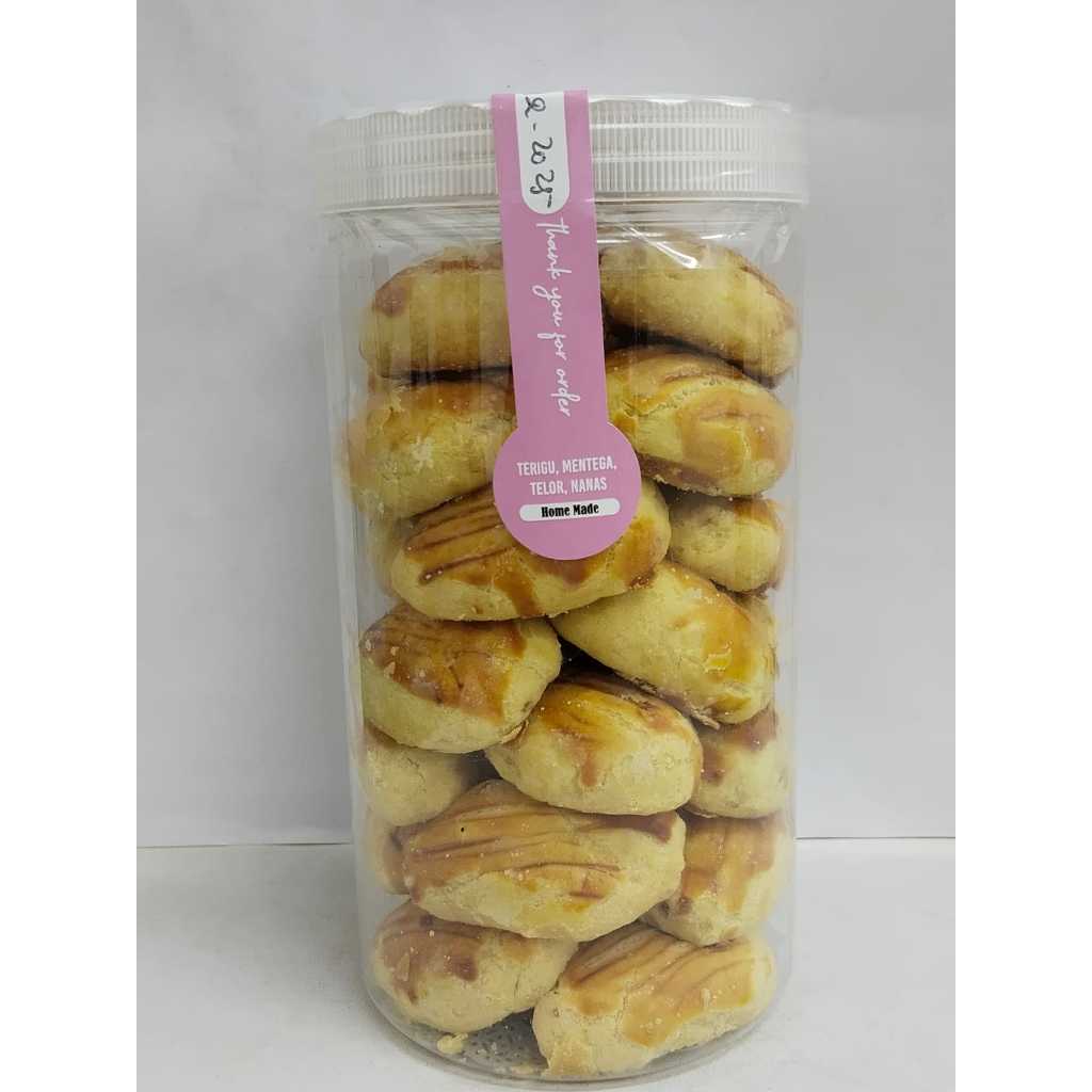 

AIRA KUE NASTAR -+650GR