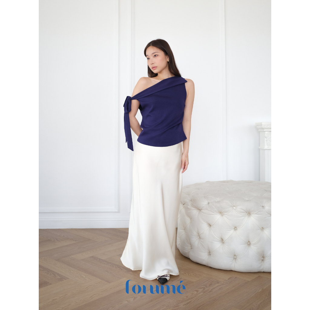 FORUME - Scarlett Top / Sabrina Top / One Shoulder Top / Atasan Sabrina Wanita