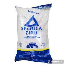 

Tepung Terigu Segitiga Biru 1 Kg By Ouyee Beauty