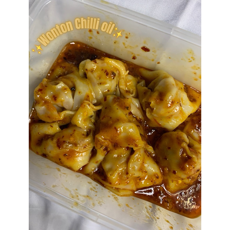

WONTON CHILLI OIL isi 10pcs kemasan vacum