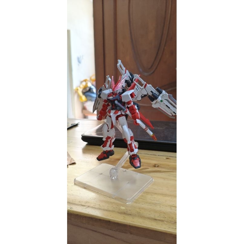 HG Gundam astray red dragon (Bandai base limited)