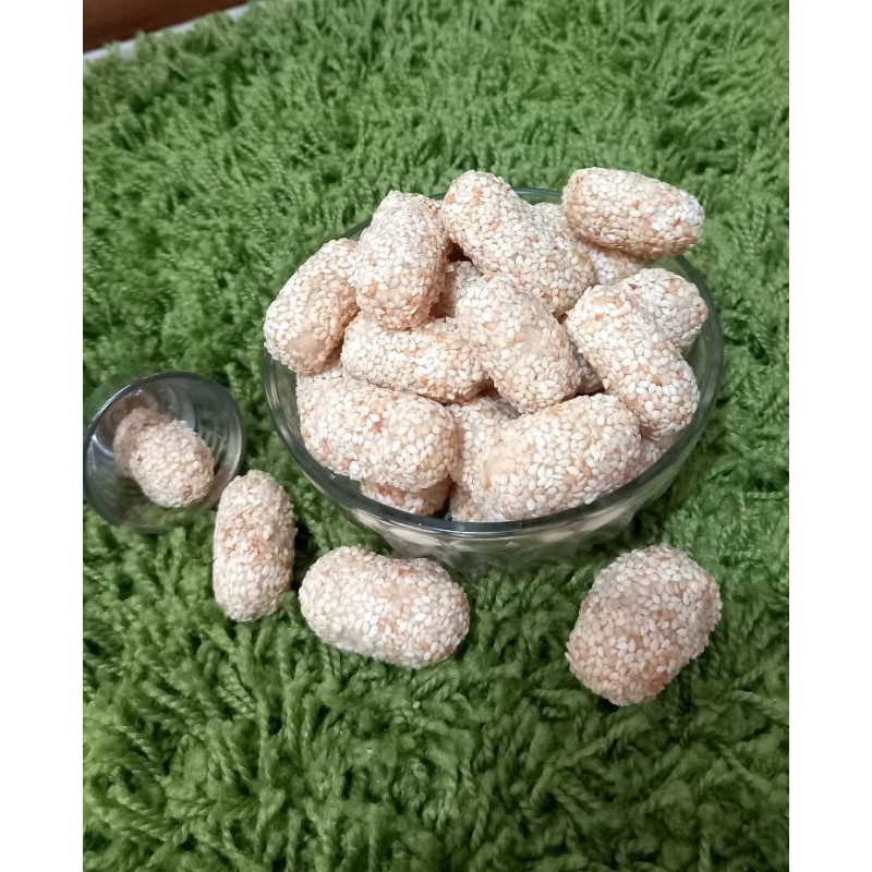 

KUE EEK KUCING WIJEN - KUE WIJEN PANJANG 250G