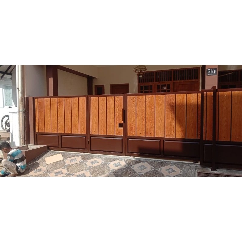 Pagar minimalis model lisplank grc
