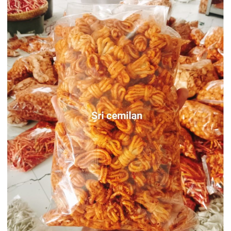 

mie gulung pedas daun jeruk isi 1kg