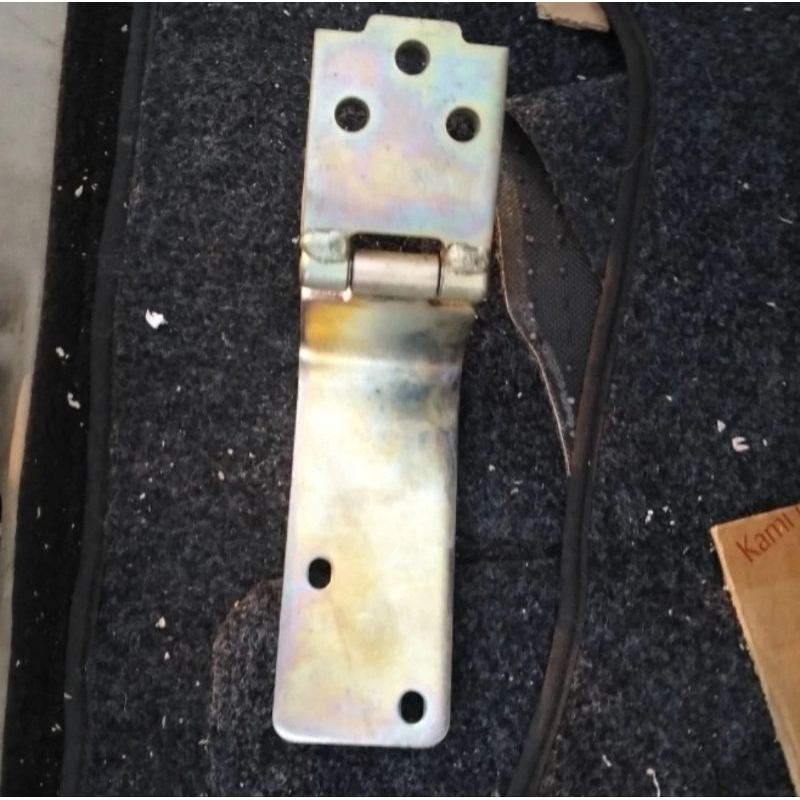 ENGSEL PINTU BELAKANG PANTHER KOTAK