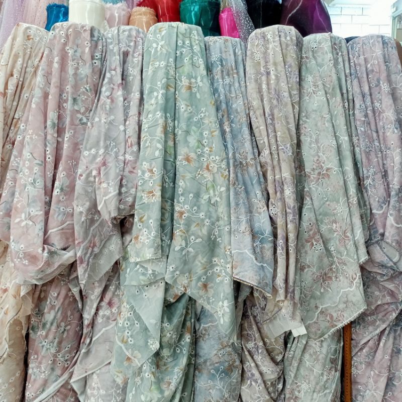 Kain Katun Bordiran Motif Bunga / Katun Bordir Meteran Premium / Katun Bordir Multi Colour / Kain Ka