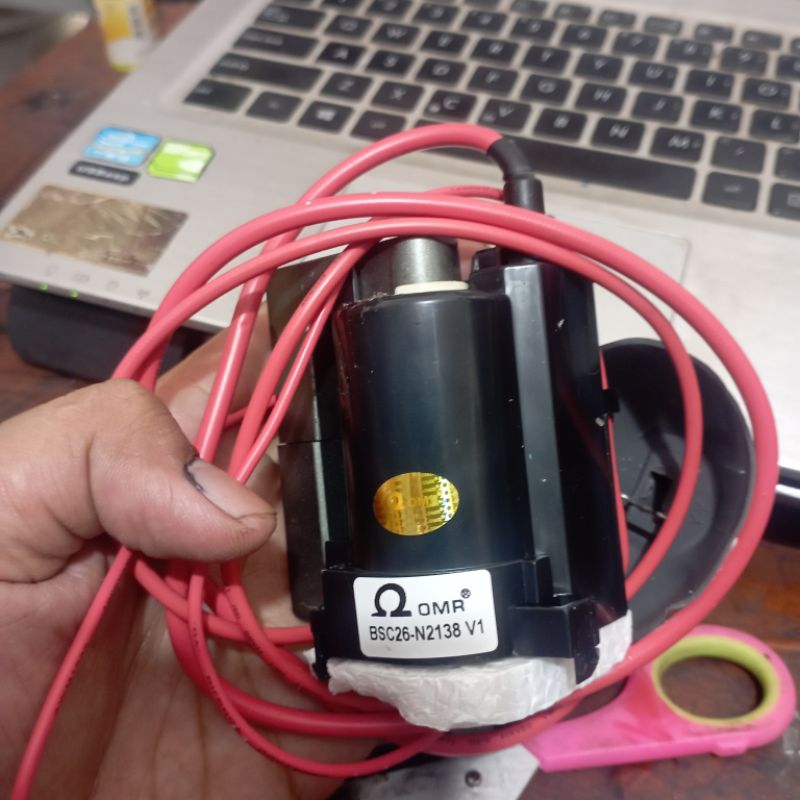 FBT BSC26 N2138 FBT TV LG BSC26N 2138 Data kaki