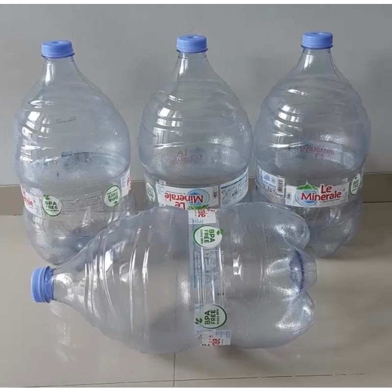 

galon lee mineral kosong buat paking azolla termurah miat 4-5 kilo