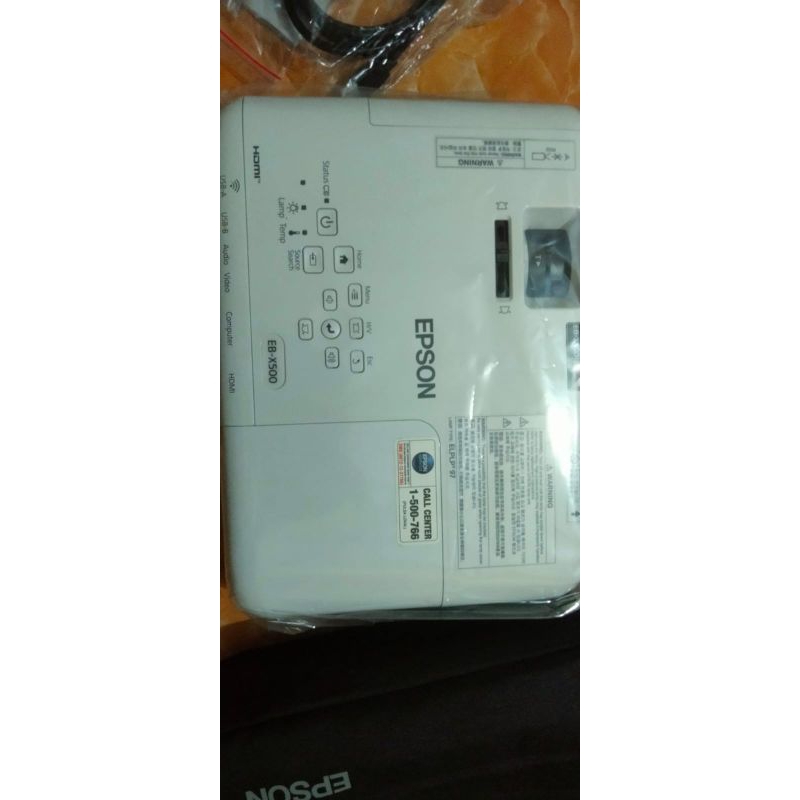 EPSON EB-X500