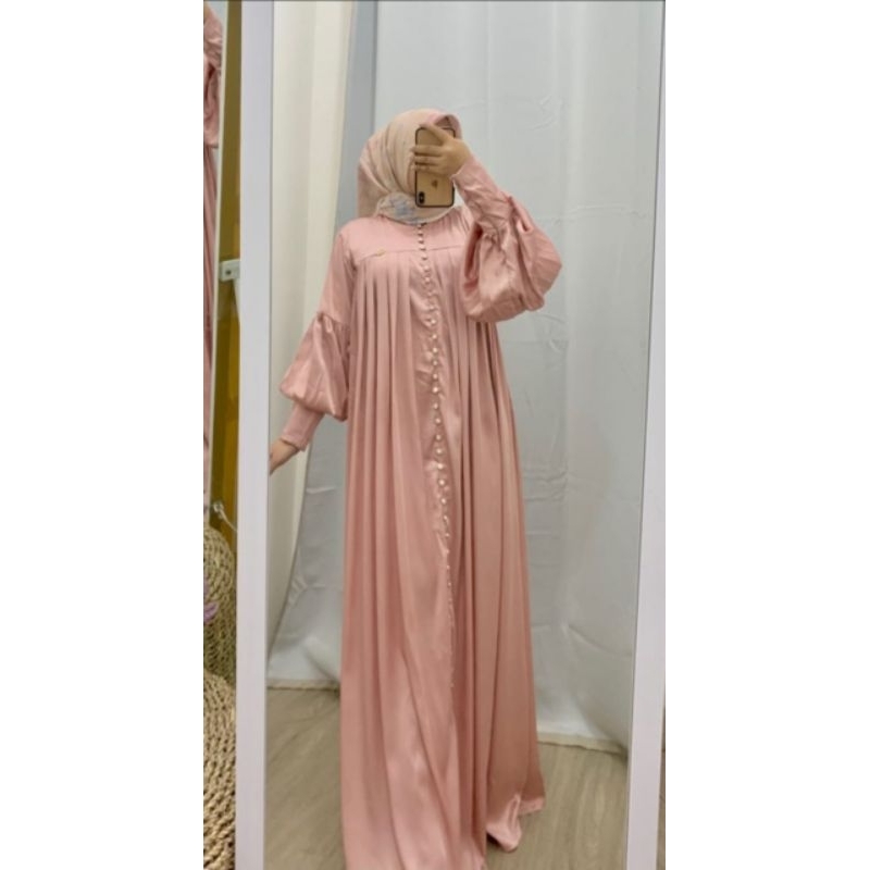 Alaisya Collection | Dress Muslimah Silk Premium | Gamis Satin Polos Elegan Lengan Balon | Dress Leb