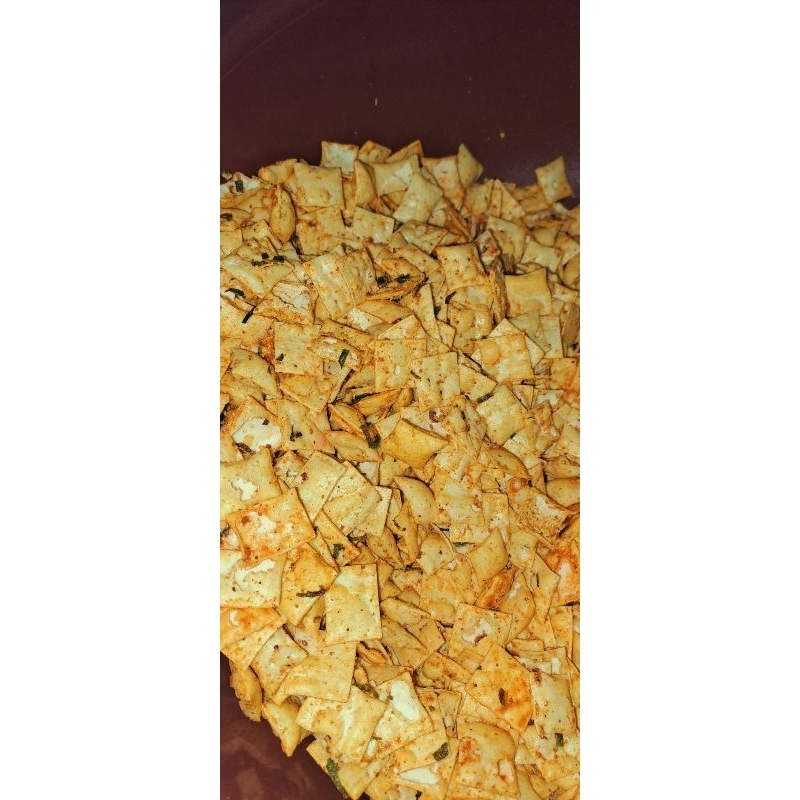 

pangsit daun jeruk kemasan 250gr