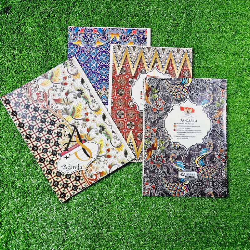 

Sampul Buku tulis Batik ukuran KWARTO ukuran buku biasa motif random ( Isi 20 Lembar)