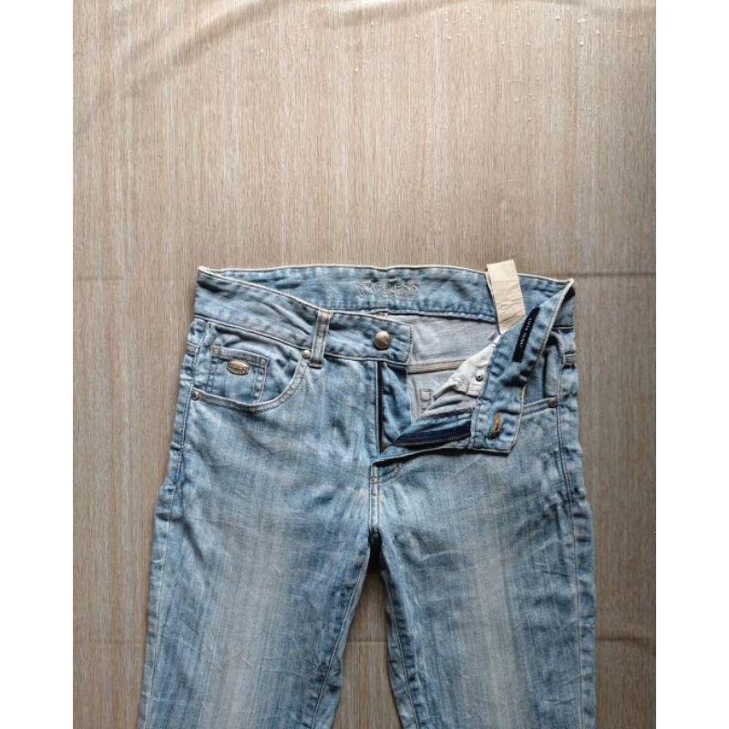 Celana jeans guess los angeles non selvedge original