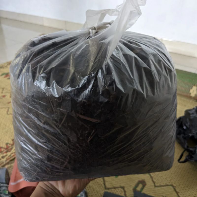 

1 Kilogram TEH HITAM Original Siap Seduh Produksi Teh Gambyong