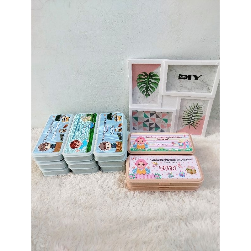 

KOTAK PENSIL CUSTOM NAMA