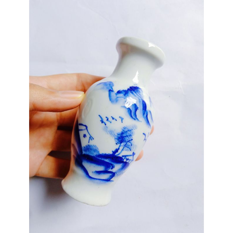 Pajangan Guci Mini Keramik Antik