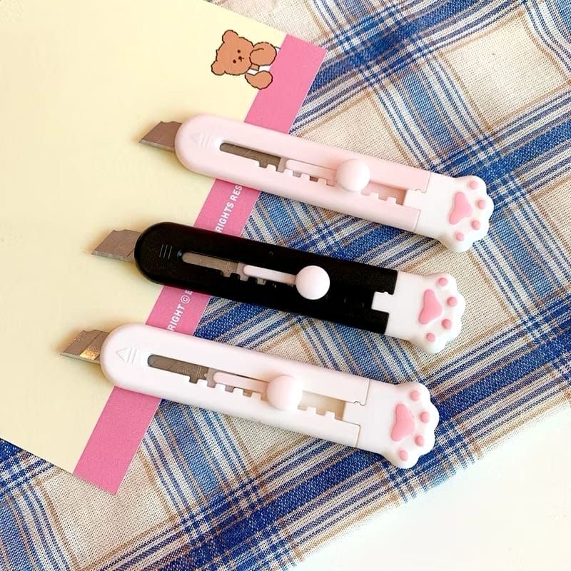 

##Cutter/Silet Mini Paw Cat Lucu/ Pemotong Kertas