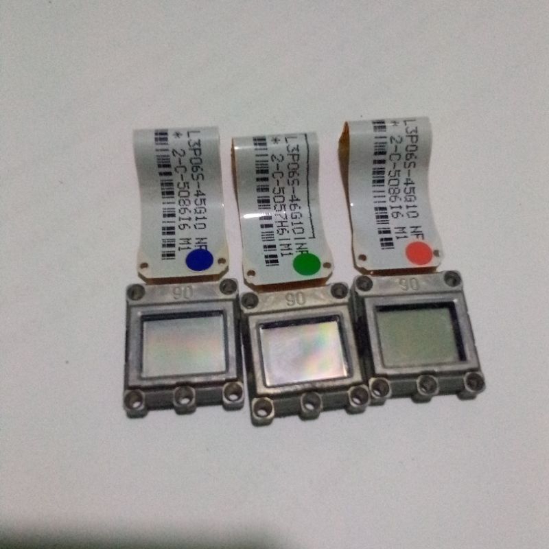 LCD FLEKSIBEL L3P065 PROYEKTOR NEC VT