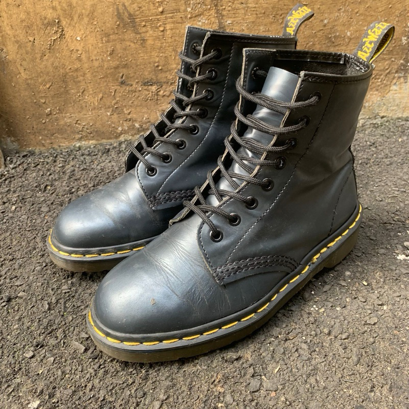 docmart dr martens original made in england #docmart #dr.martens #dm