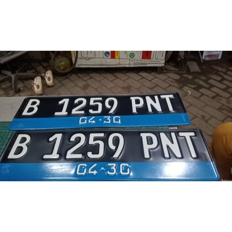 VARIASI PLAT MOBIL STANDAR