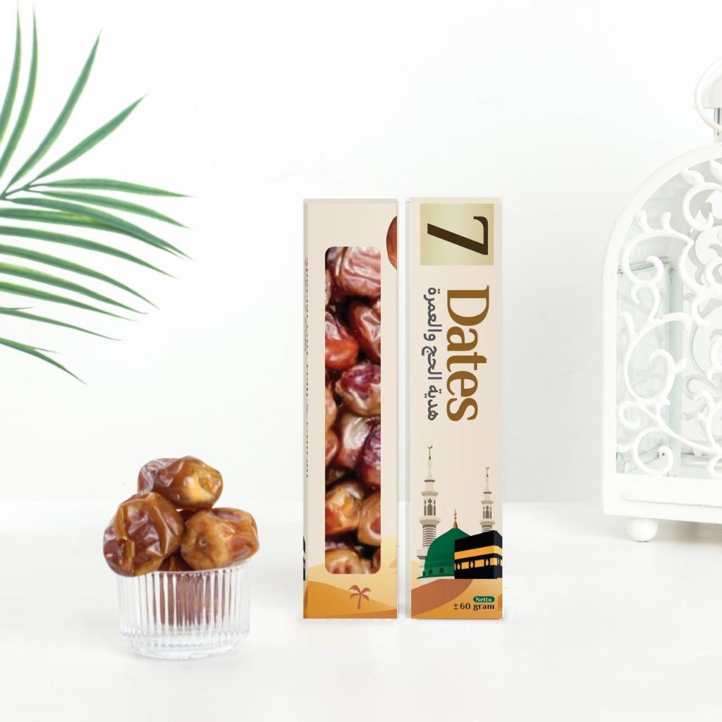 

Aneka Kurma 7 Butir Kemasan Spesial Haji Umroh Ekslusif Korma Nabi Premium Isi Almond Sukari Gift Hampers Minipack