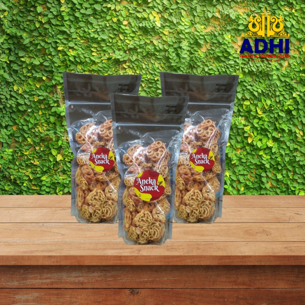 

Aneka Snack Krupuk Seblak 150 & 220 gr