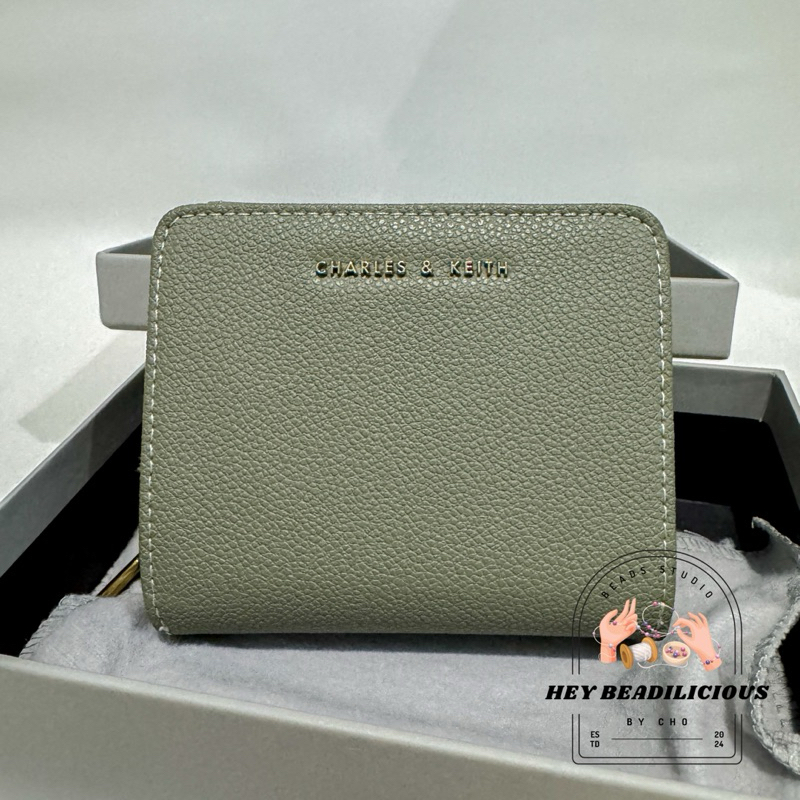Dompet Charles and Keith Dompet CK Mini Zip (Preloved)