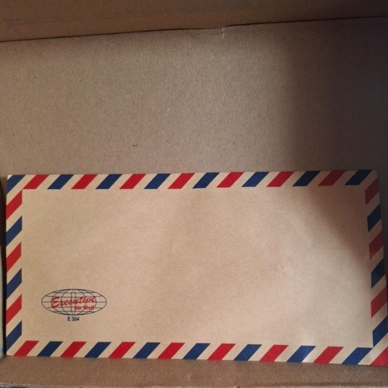 

(per 10 lembar) amplop coklat airmail executive