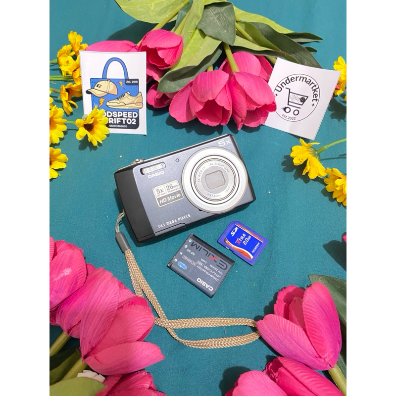 Camera Digital Casio Exilim QV-R200 Black series 14.1 MegaPixels 5x Optical Zoom