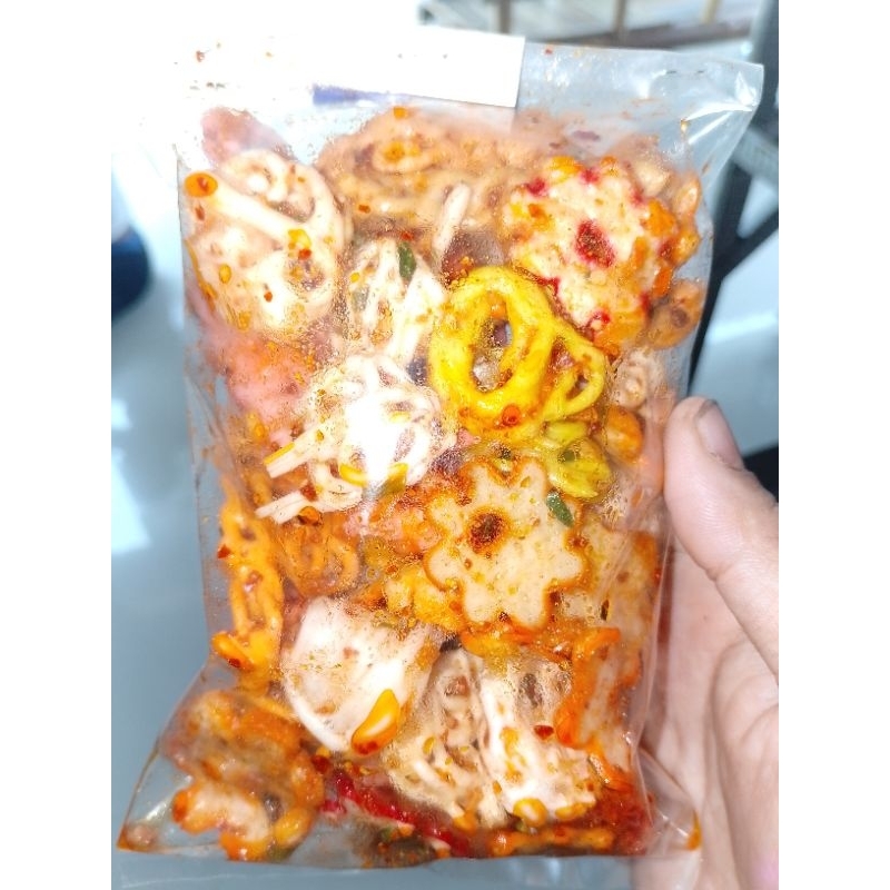

krupuk pedas