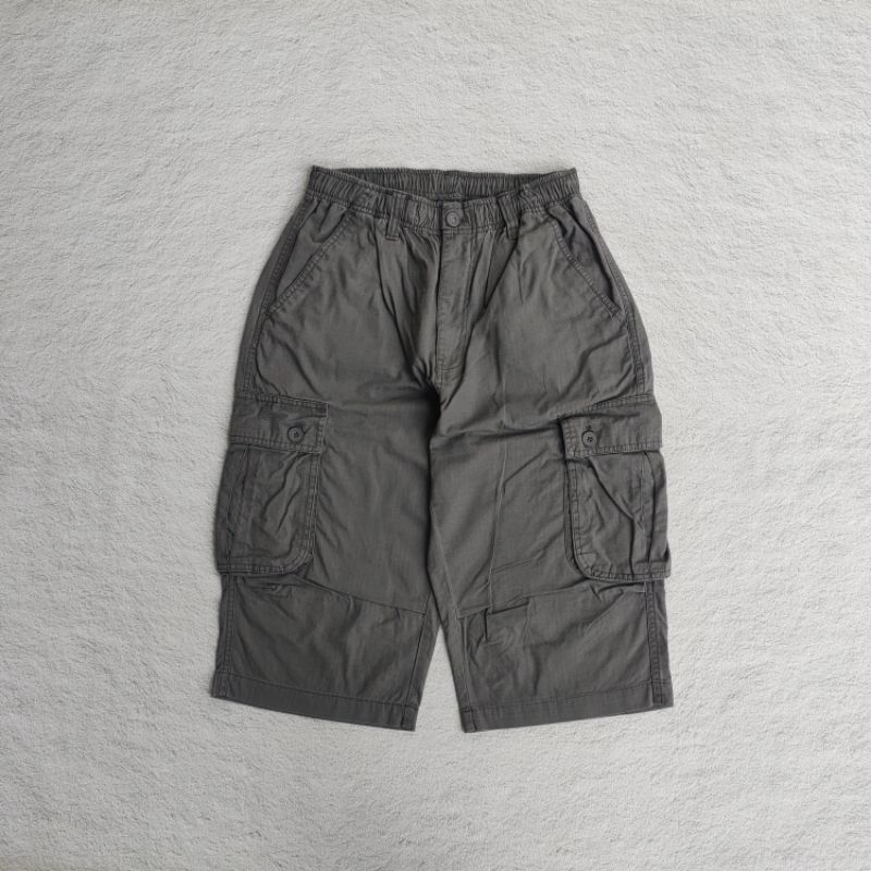 Short cargo pants japan