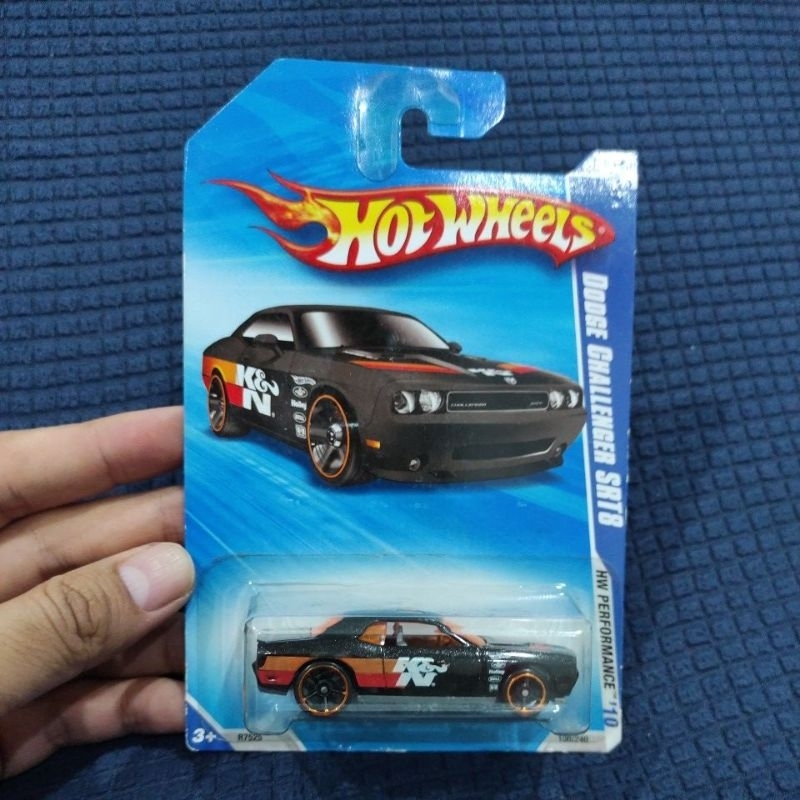 Hot Wheels Dodge Challenger SRT8 K&N BLACK