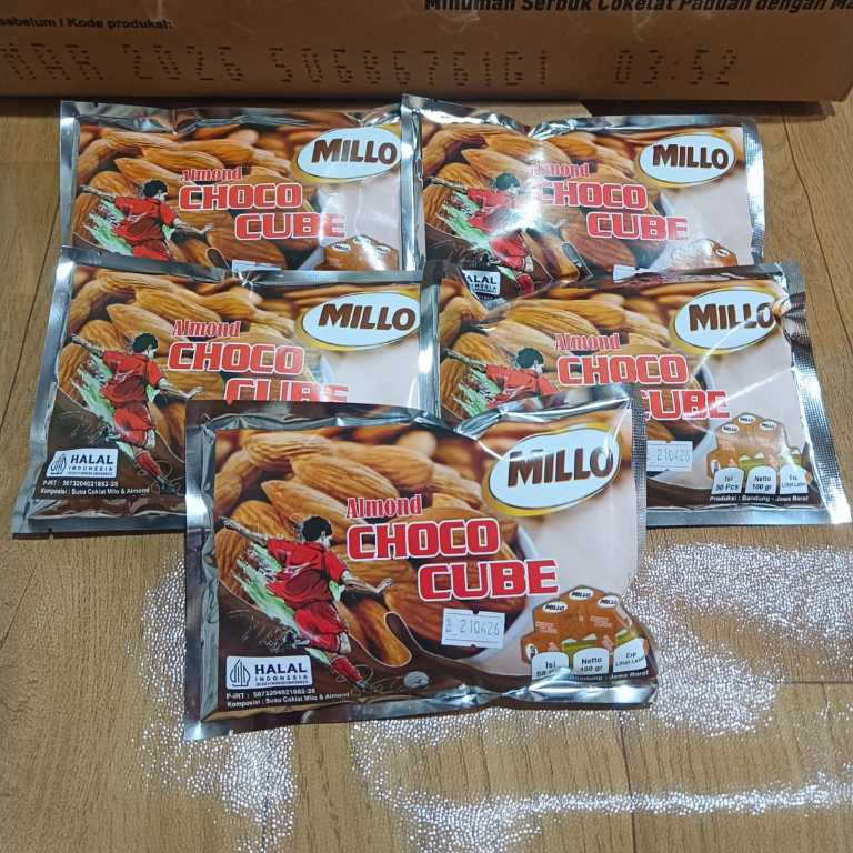 

Millo Cube Lokal Kacang Almond 5 Pack (Per Pack Isi 50 Cube)