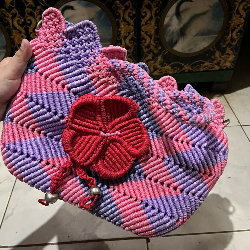 preloved tas cantik rajut tali kur bali tebal warna pink lilac