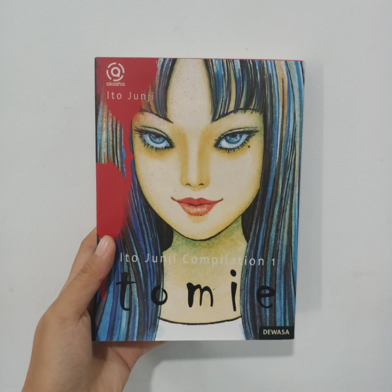 Komik Junji Ito Tomie Preloved