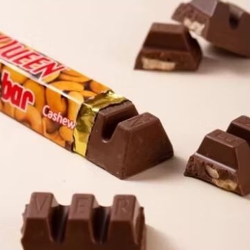 

Coklat Silverqueen chunkybar 26g