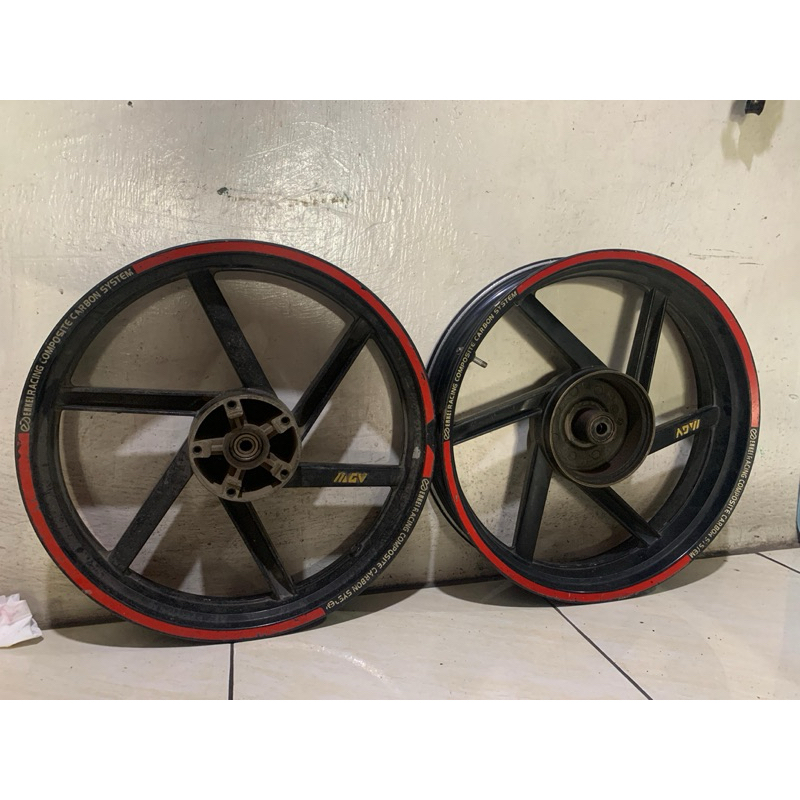 VLEG COPOTAN VIXION TAPAK LEBAR RING 17