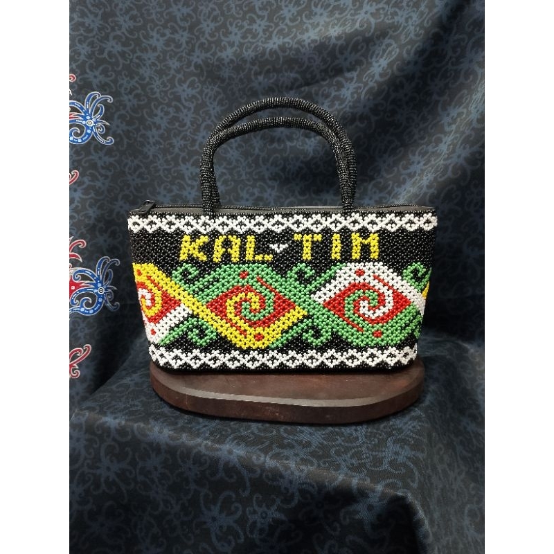 Tas Tenteng Tanggung/Tas Tenteng Manik Dayak/Tas Tenteng Dayak Kaltim