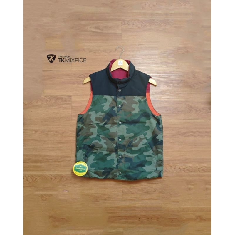 Casual camo reversible vest