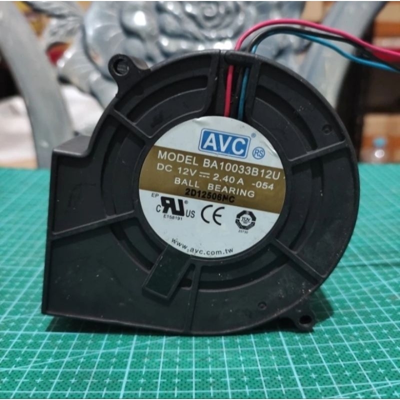 12V DC 2.40A Fan DC keong Ball Bearing AVC Model : BA10033B12U
