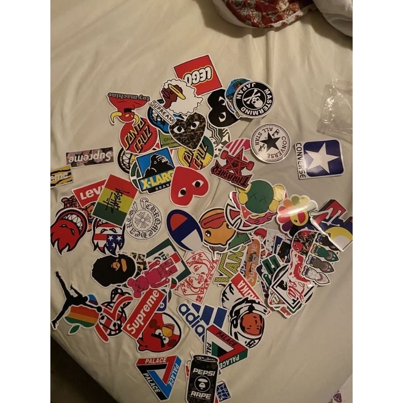 Tambah 3 Stiker Eksklusif Keren – Tambahan Aksesoris Paket Game PS4 / Digital