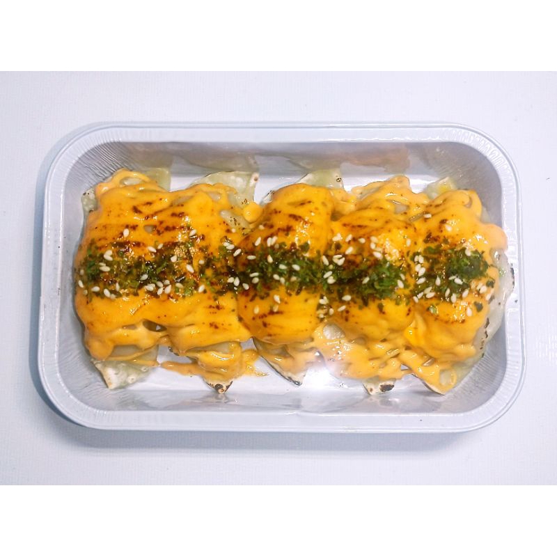 

GYOZA MENTAI free chili oil