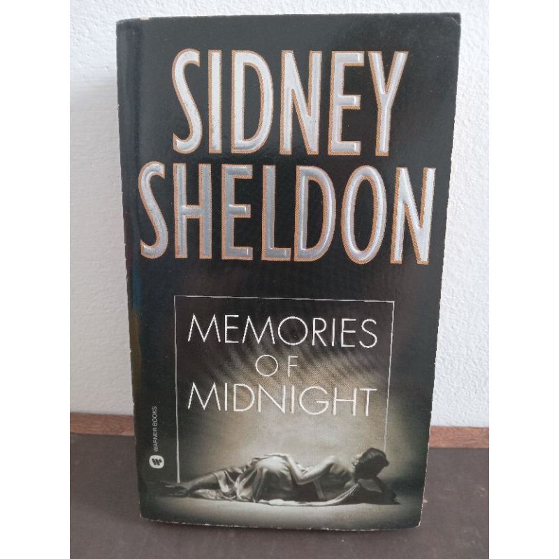 Novel Sidney Sheldon bahasa Inggris - Memories of Midnight