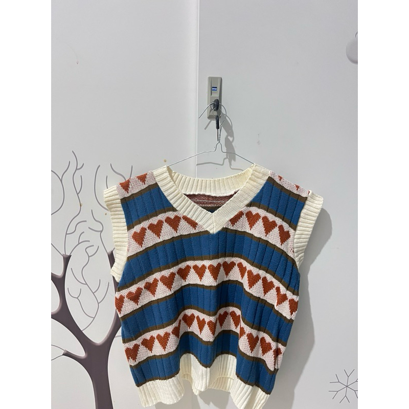 vest rajut biru putih
