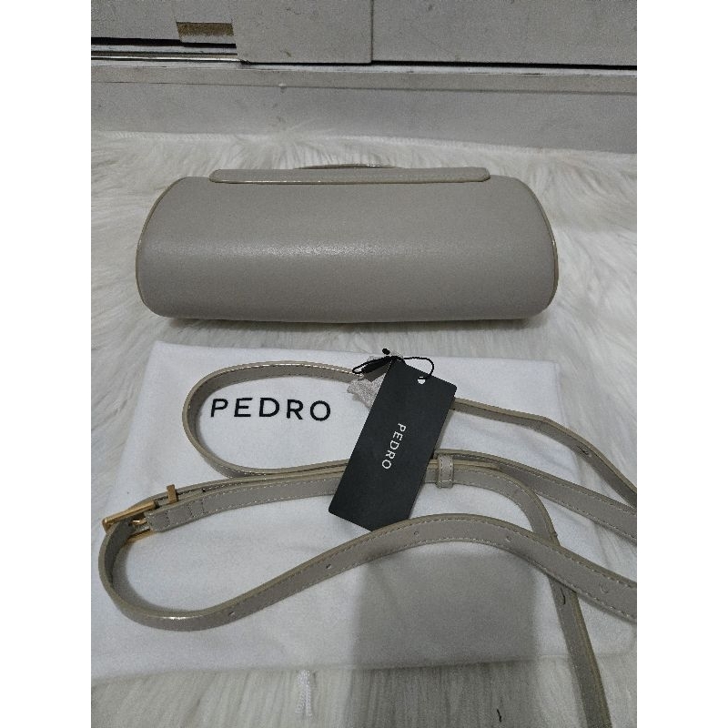 preloved pedro sling bag original store