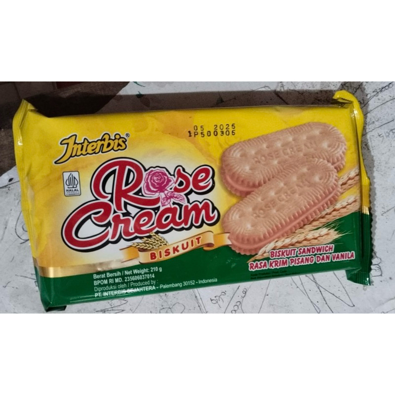 

Biskuit Interbis Rose Cream Vanilla Pisang