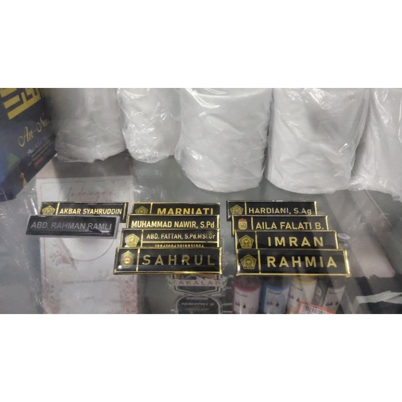 

PAPAN NAMA/NAME TAG DADA /CUSTOM MURAH/ express 1 hari jadi