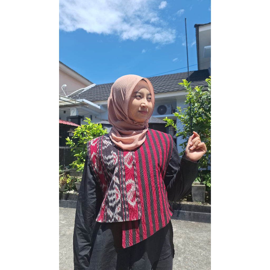 Outer Tenun Etnik Wanita