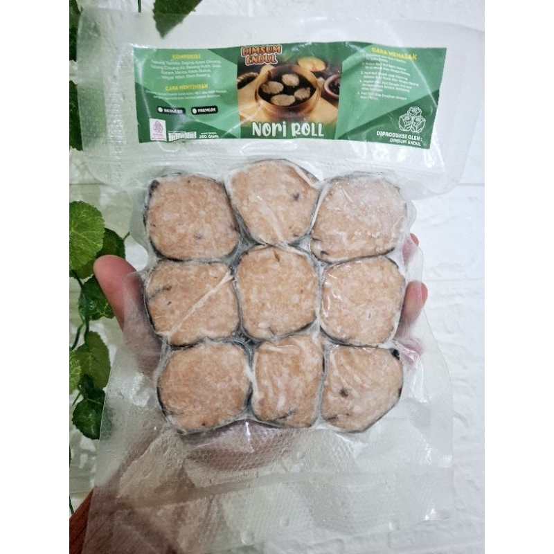 

Nori roll premium / chicken nori roll